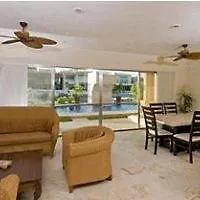 Los Vientos By Encanto Family Vacation Condos Riviera Maya Hotel